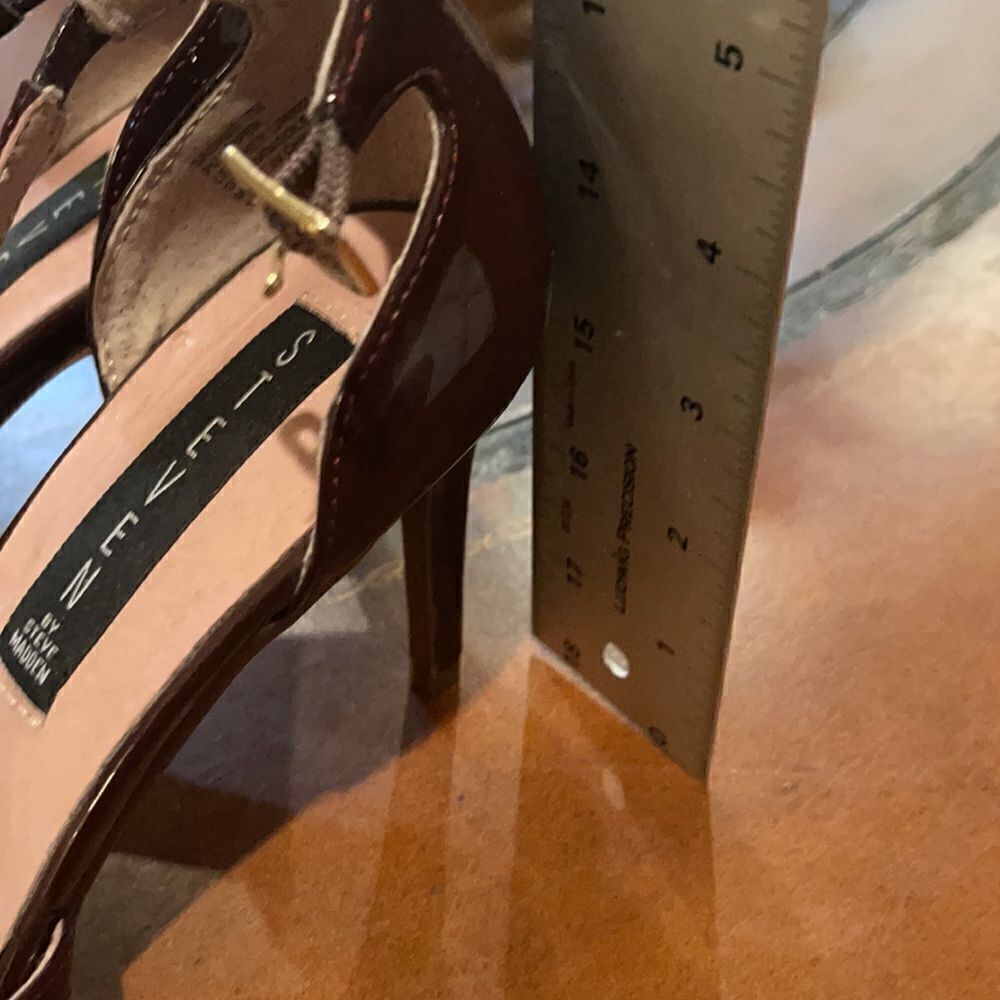 PATENT CRANBERRY Leather criss cross heels from Stitch Fix! Sabree point… - Picture 3 of 10